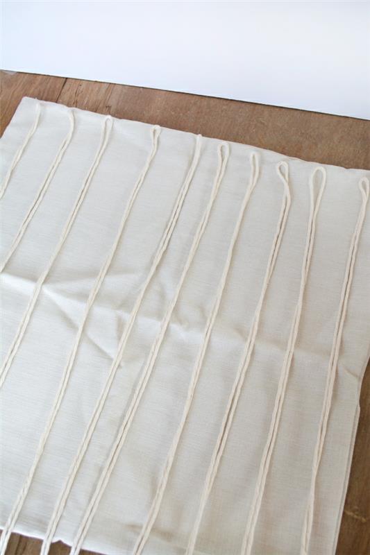 Macrame -tyynyn valmistusohjeet macrame -johdot solmivat tyynynpäällisen