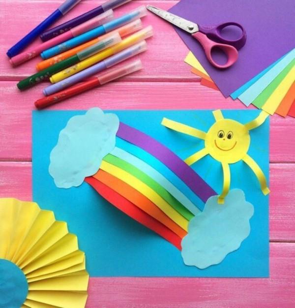 Maalaus ja käsityöt 2 -vuotiaiden lasten kanssa - luovia ja yksinkertaisia ​​ideoita pikkulapsille sateenkaari värikäs kaunis