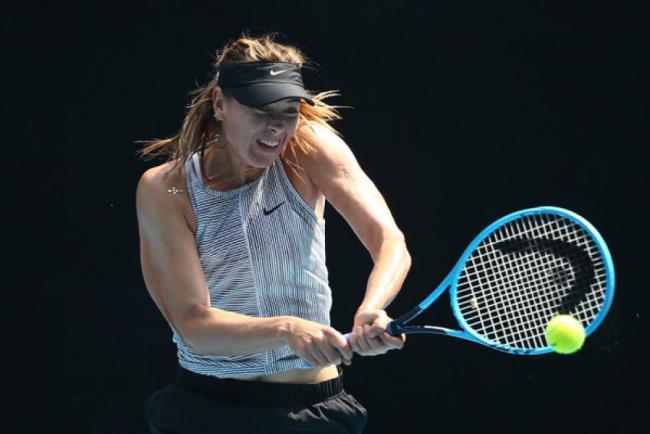 Maria Sharapova vetäytyi ammatillisesta tenniksestä vahvan luonteen omaavalla tenniskentällä