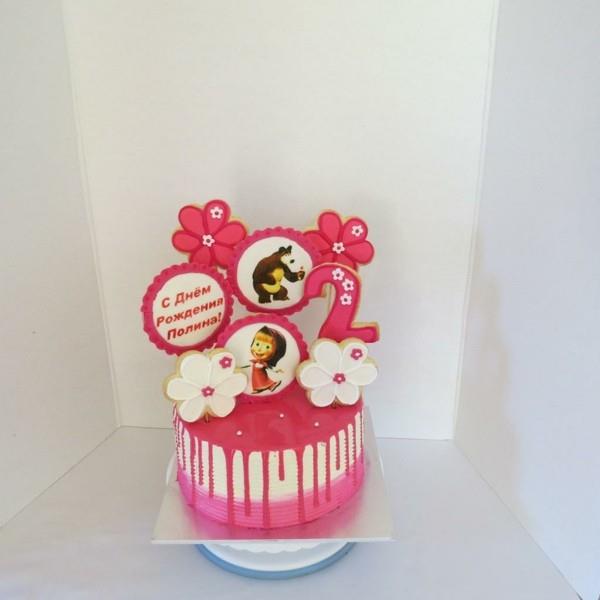 Masha ja karhu kakku motiivi kakku lasten syntymäpäiväkakku tyttö vaaleanpunainen
