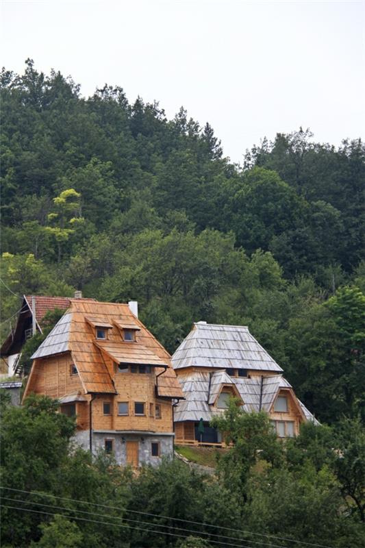 Mecavnik Matkusta Serbian maamerkkeihin