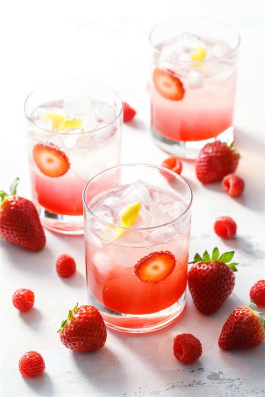 Mocktail-reseptit alkoholittomat cocktailreseptit mansikoilla