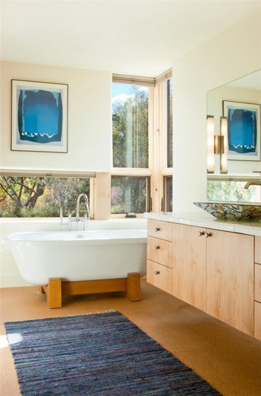 Nykyaikaiset kylpyhuoneideat pesuallasmaalaus kylpyamme