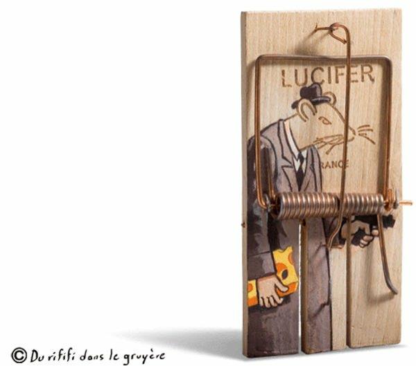 Ranskalaisen taiteilijan Gilbert Legrandin modernit veistokset rotanloukku