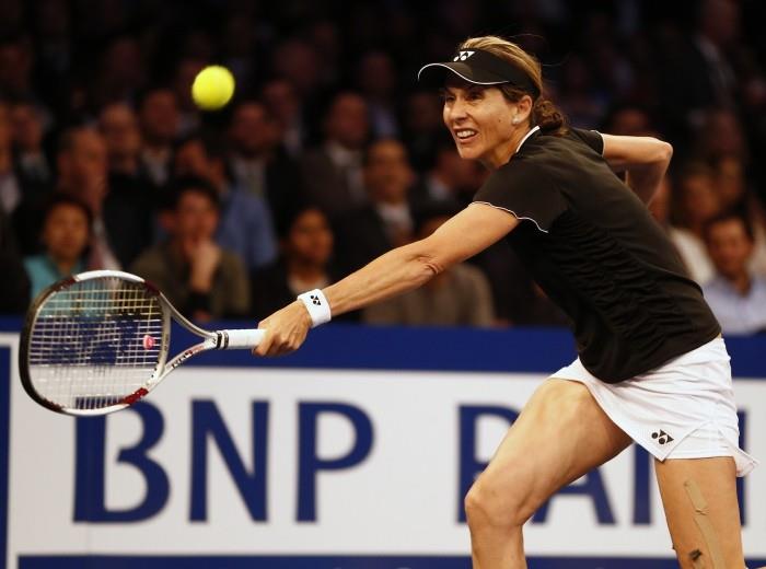 Monica Seles on palannut ammattilaistennikseen Hampurin hyökkäyksen jälkeen