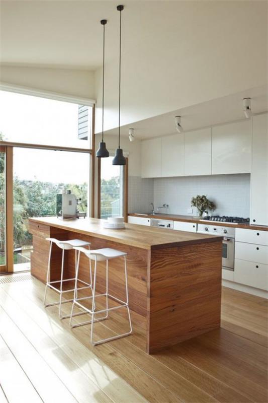 Monitoimitilat tyylikäs tilaa säästävä jakkara leveä keittiösaari puusta riippuvalaisimista keittiön lasiseinä