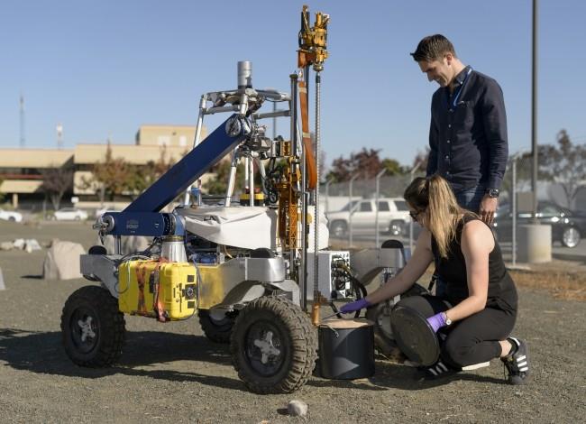 NASA kehittää itsenäisiä harjoituksia etsimään elämää Marsin pinnan alla