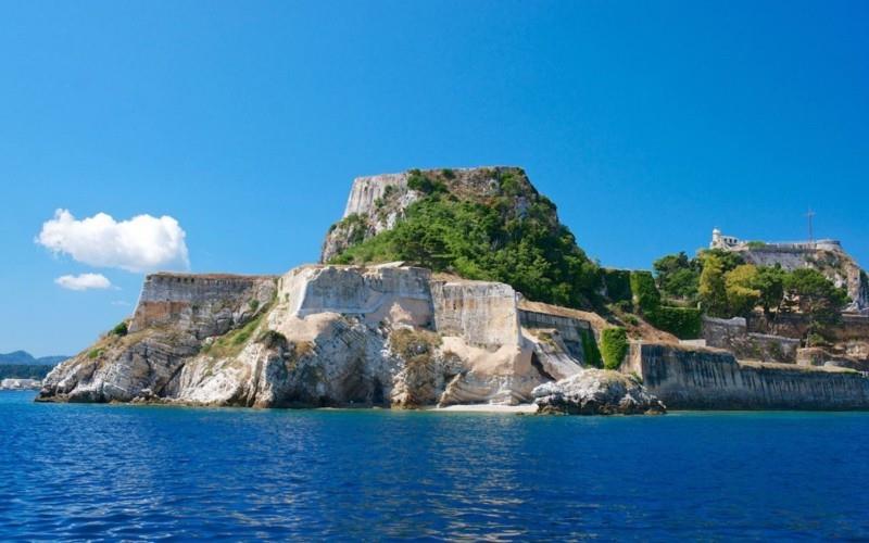 Matkustaa Korfun saarelle Korfun Kreikkaan