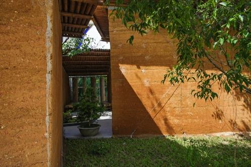 Kestävät puutarhatalot, jotka on valmistettu bambusta ja kivipuusta