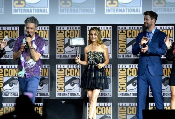 Natalie Portman Comi-Con-näyttämöllä