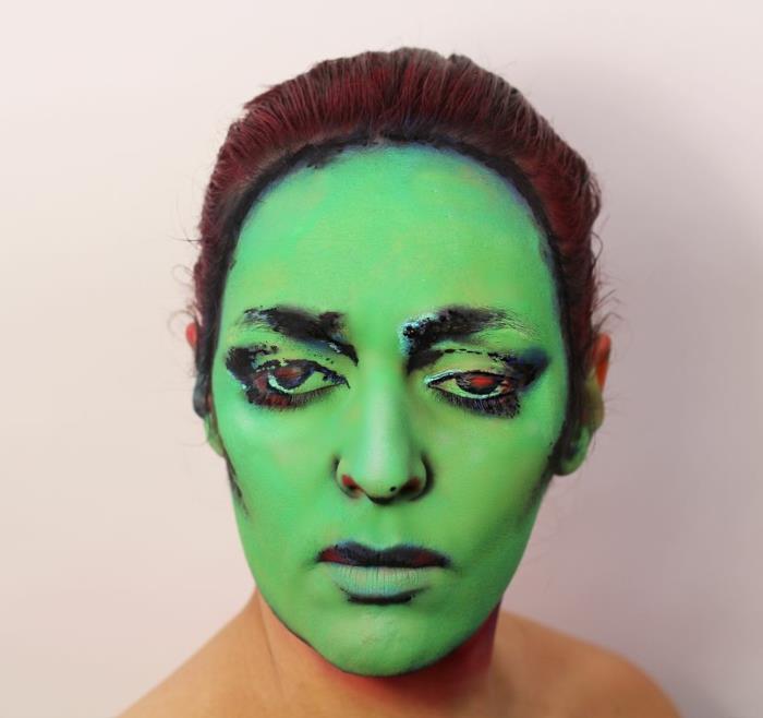 Natalie Sharpin albumin kansi annette peacock face make-up