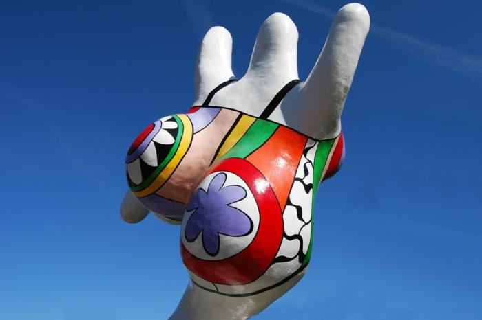 Niki de saint Phalle suurin nana tietää
