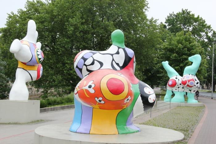 Niki de saint Phalle hannover kolmikko