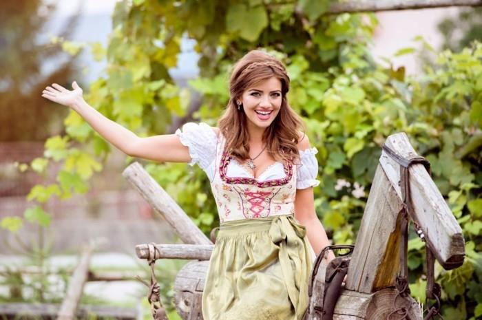 dirndl -jousi sidottu vasemmalle