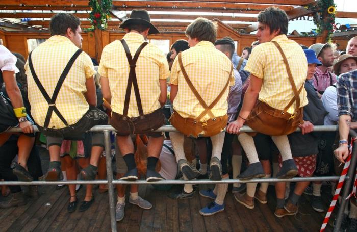 Oktoberfest Münchenin nahkatakit