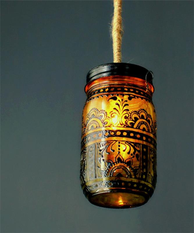 Itämaiset lamput henna maalaus