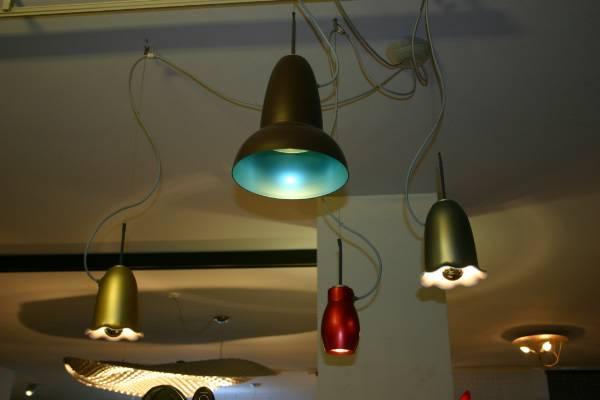 Alkuperäiset riippuvalaisimet ruokasalin LED -valot