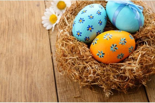 Pääsiäinen käsityöideoita lapsille pääsiäinen pesä koristeltu pääsiäispupu