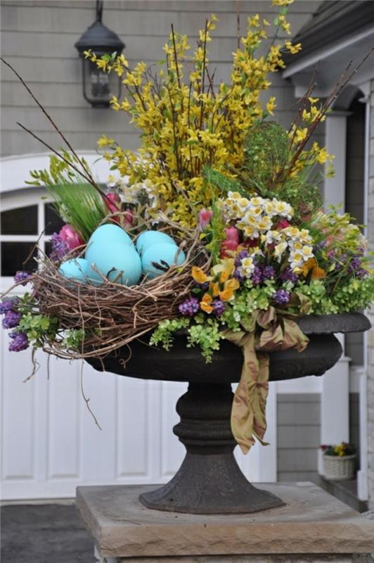 Pääsiäiskoristeiden puutarhaideat piilottavat pääsiäismunat tekemään pääsiäiskoristeita