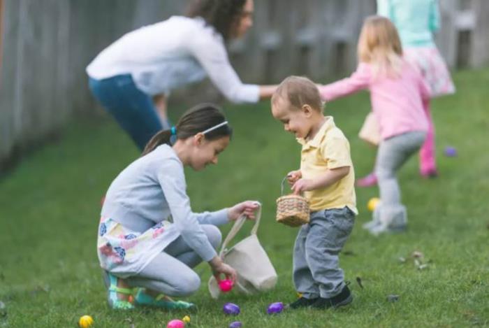 Pääsiäismunien maalaus Ideoita lapsille sopivien munien piilottamiseen