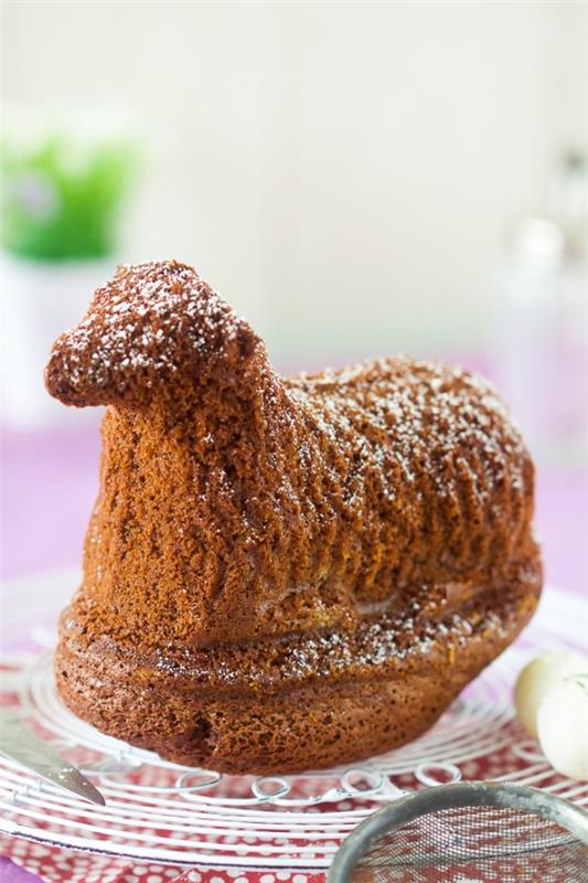 Pääsiäisen karitsan leipominen - helppo resepti ja ideoita inspiroimaan suklaakakkukaramelli -ideoita