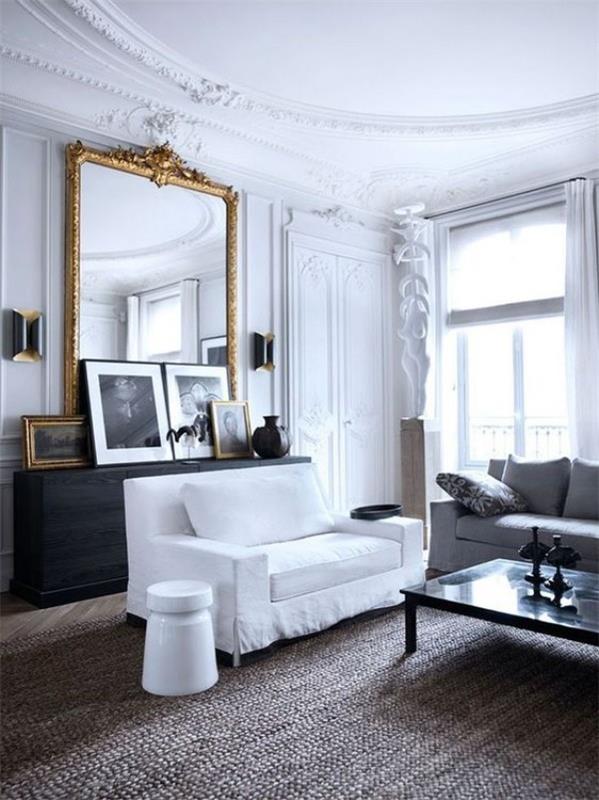 Pariisin tyylikäs olohuoneessa valkoinen sohva kuvaa kodin lisävarusteita tarinalla