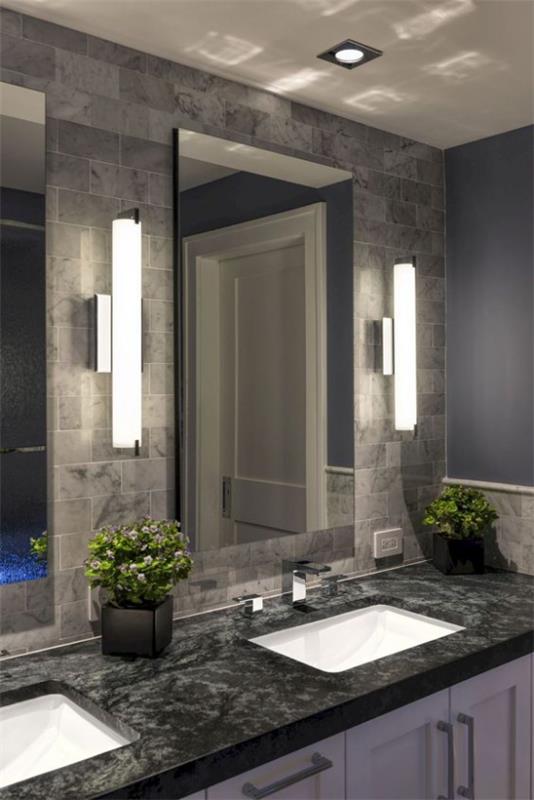 Vastaava valo kylpyhuoneessa kaksinkertainen turhamaisuus marmorinen yläosa älykkäät valaistusseinävalaisimet upotetut kohdevalot