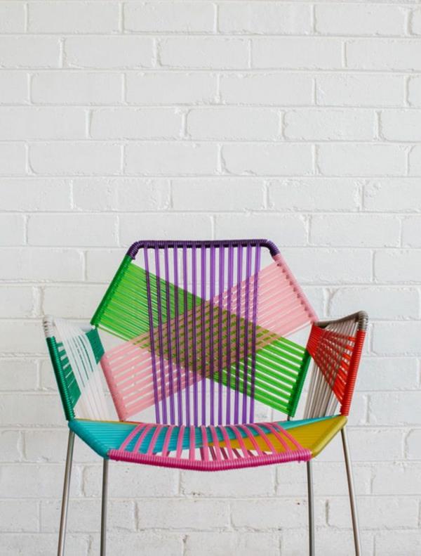 Patricia Urquiola huonekalusuunnittelija suunnittelija nojatuoli värillinen
