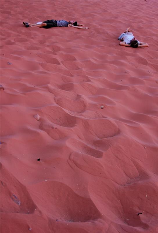 Petra Jordanian pääkaupunki Jordanian aavikon dyynit punainen hiekka