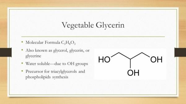 Kasvisglyseriini käyttää glyseriinin rakennekaavaa