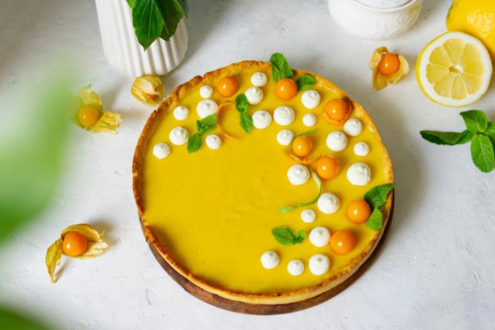 Physalis eksoottiset hedelmät pienet oranssit hedelmät täydellinen koriste sitruunakakulle