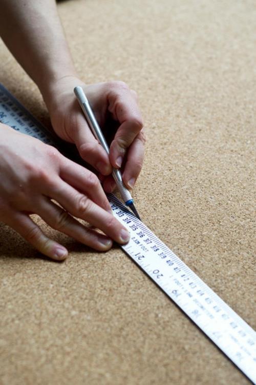 Tee pin -board itse seinän suunnittelu askel askeleelta