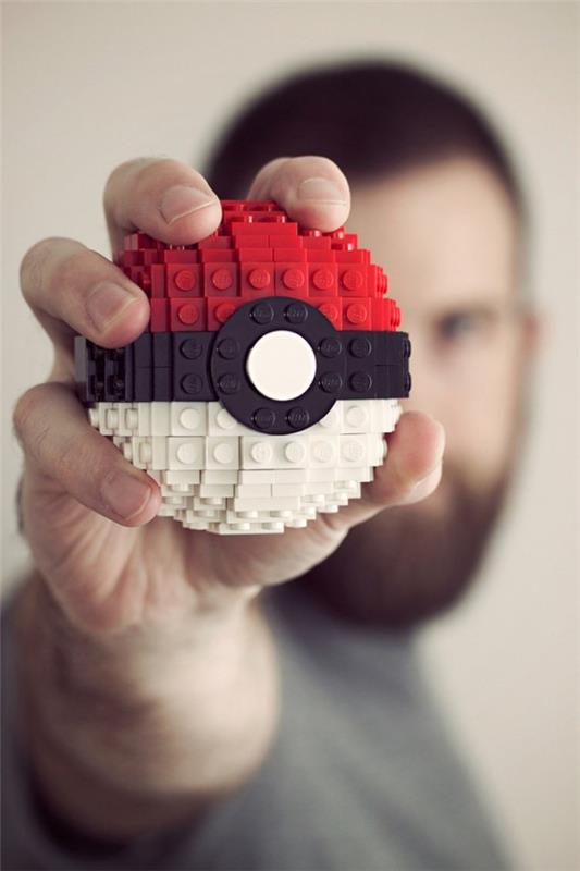 Pokemonien tekeminen lasten kanssa - loistavia ideoita ja käsityöohjeita legosta tehty pokeball
