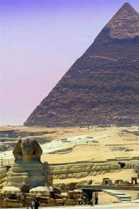 Matka violetti pilvet Egypti loma pyramidi