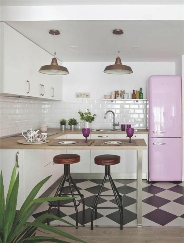 Retro jääkaappi smeg vaaleanpunainen keittiön suunnitteluideoita