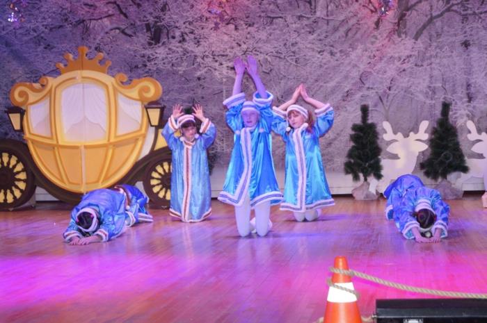 Venäjän joulu joulu Venäjällä kirkkomessut juhlalliset esitykset