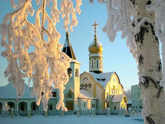 Venäjän joulu joulu Venäjällä kirkon massa lumi aamukirkko
