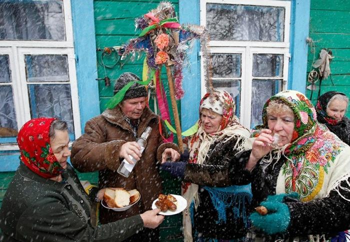 Venäläinen joulu joulu Venäjällä uusi vuosi juoda Wondkaa