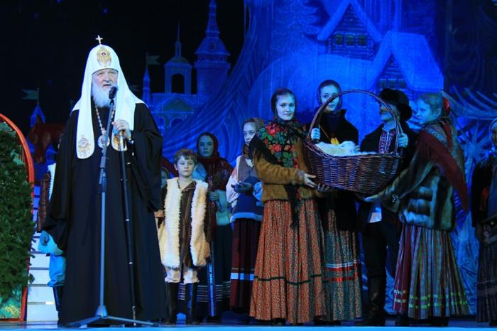 Venäläinen joulu joulu Venäjällä jouluruoka joulukuusi esittely