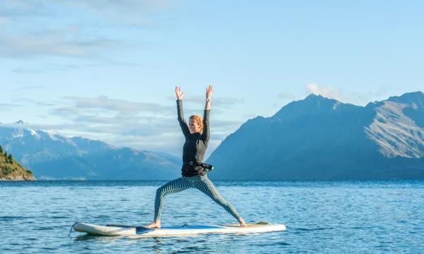 SUP -joogavinkkejä Tee paddleboard -joogaa luonnossa