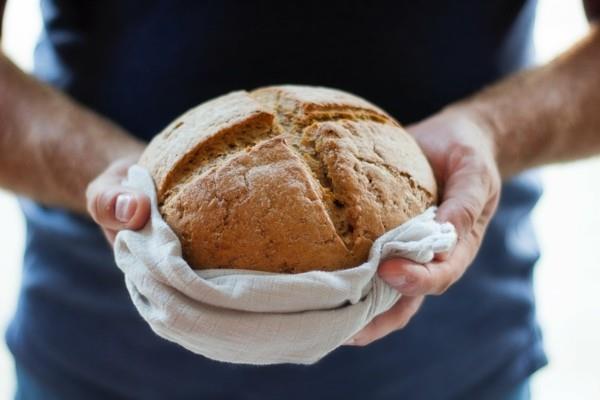 Sourdough -resepti Paista Sourdough -leipä Valmista hapantaikina