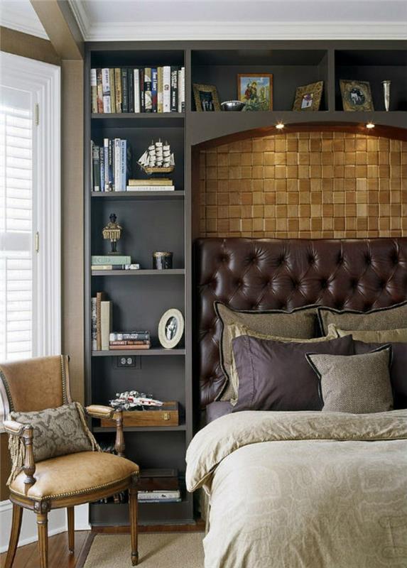 Viktoriaanisen tyylin makuuhuone -ideoita verhoiltu sänky kirjahylly