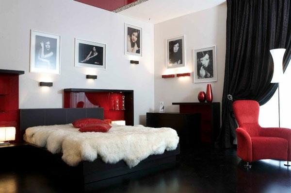 Makuuhuoneen punainen ja valkoinen punainen päiväpeite maalausvalokuvia