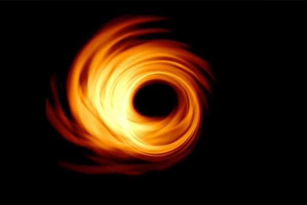 M87 kuvasi ensimmäisen kerran mustan aukon, jotta se voisi näyttää tarkemmalta
