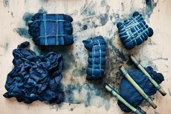 Shibori -tekniikka värjäys pesu DIY