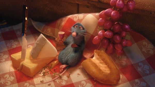 Kesäinen ratatouille -resepti, kuten Pixarin elokuvan remy -kohtauksesta