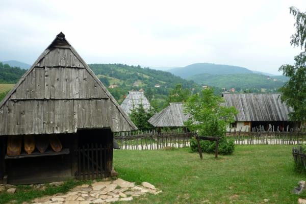 Staro selo Sirogojnon nähtävyydet Matkustaa Serbiaan