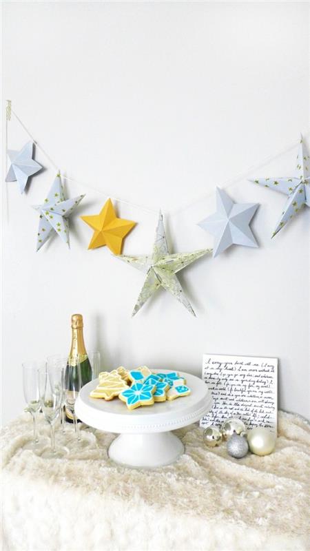Tee tähdet jouluksi origami -ohjeilla Jouluseinäkoriste