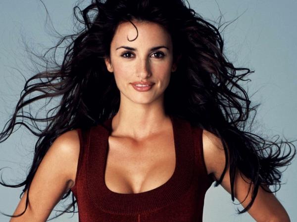 Horoskooppi Härkä nainen julkkikset Penelope Cruz