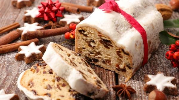 Paista stollen perinteiseen Dresdenin joulun stollen -leivontareseptiin